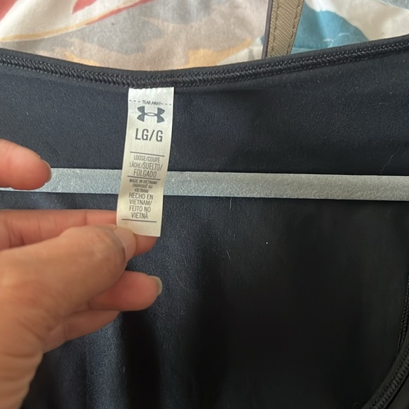 NWT UA WOMEN WORK OUT TEE LOOSE FIT - Picture 6 of 6